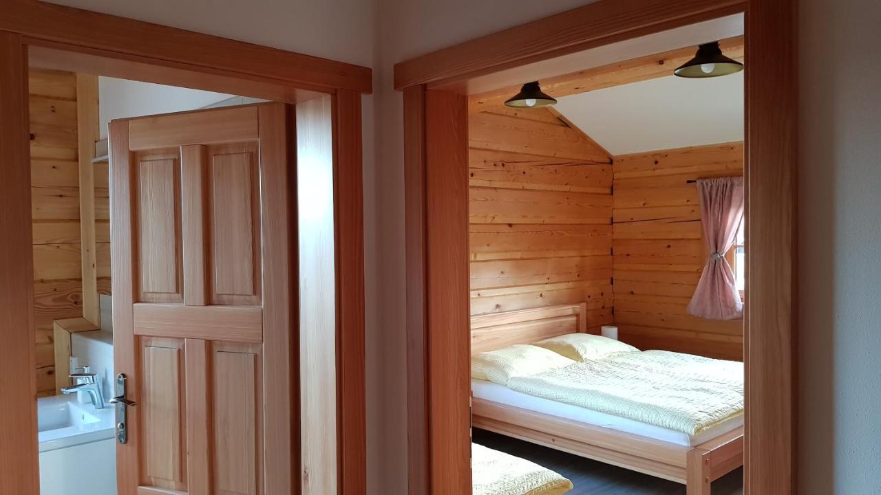 Apartmany Plesivec 아버르타미 외부 사진