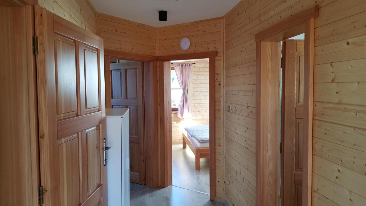 Apartmany Plesivec 아버르타미 외부 사진