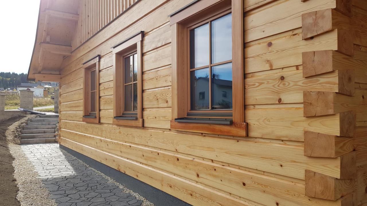 Apartmany Plesivec 아버르타미 외부 사진